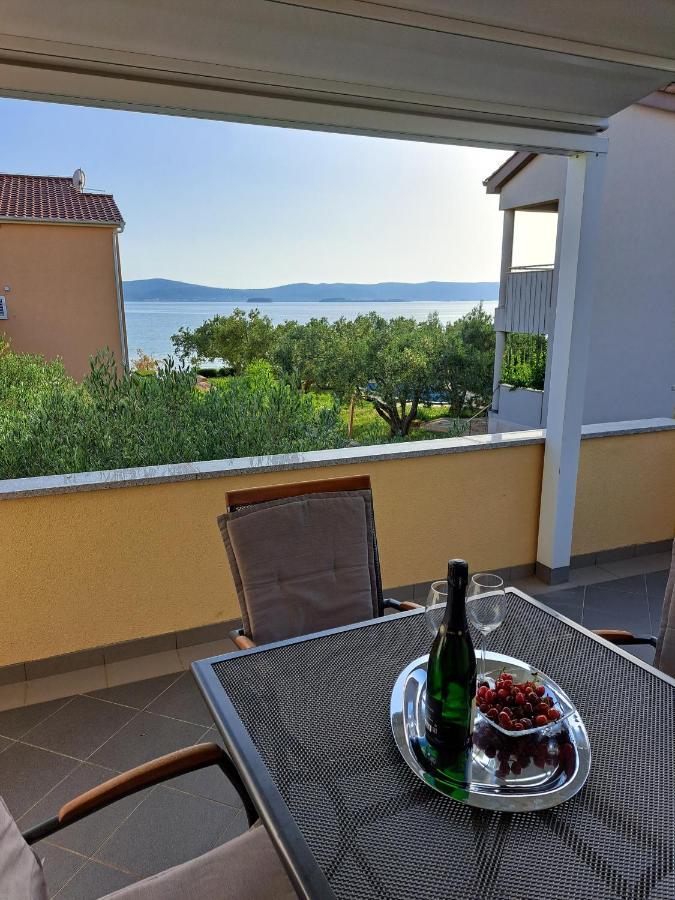 Apartmani Senija Biograd Na Moru Exterior foto