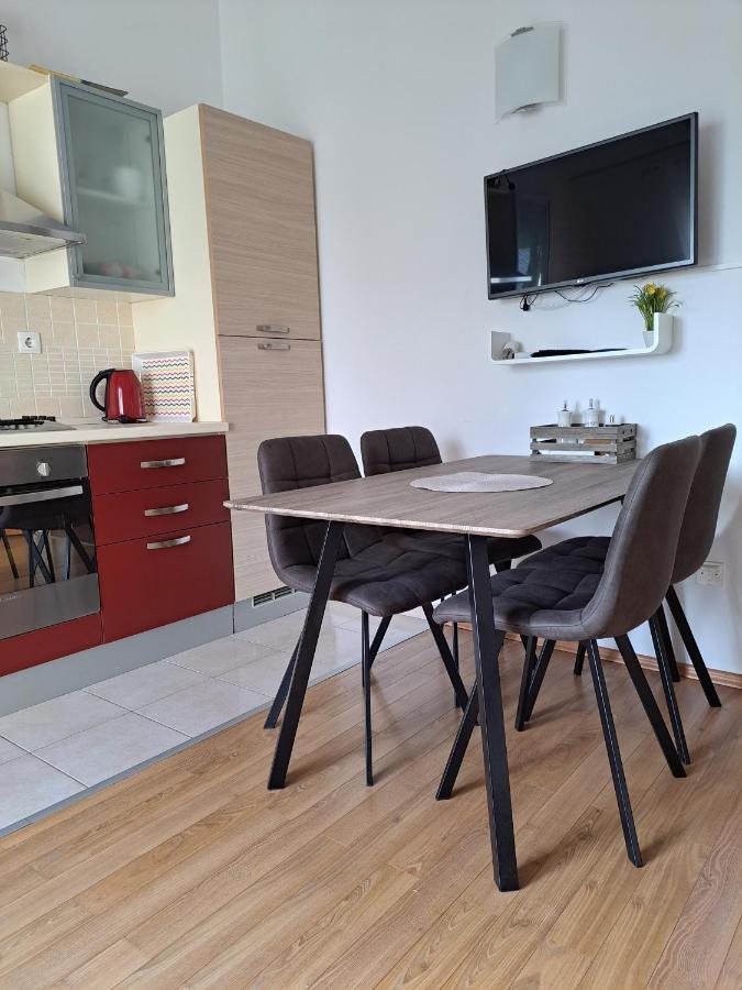 Apartmani Senija Biograd Na Moru Exterior foto
