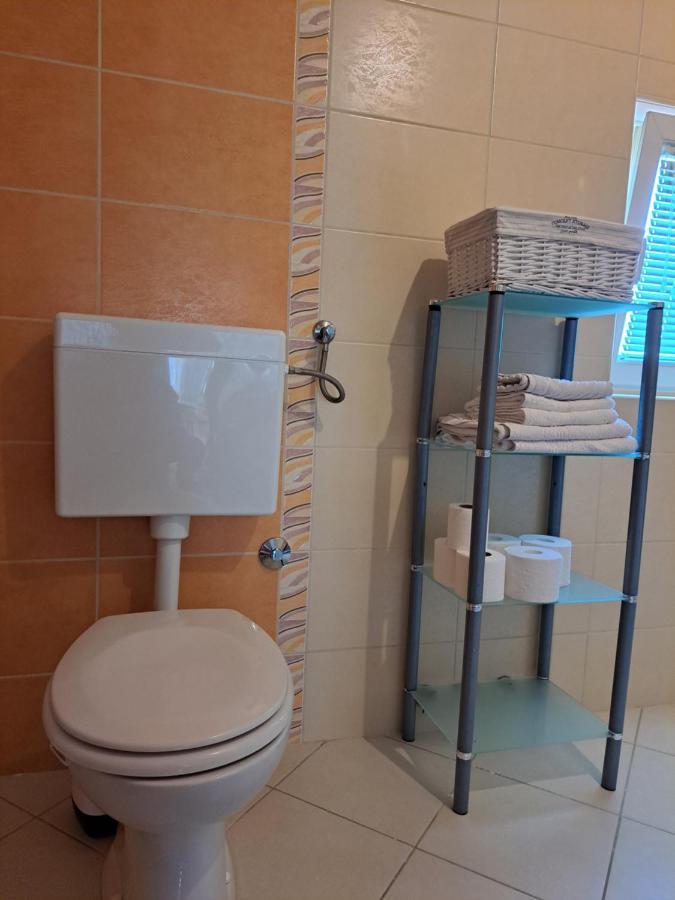 Apartmani Senija Biograd Na Moru Exterior foto